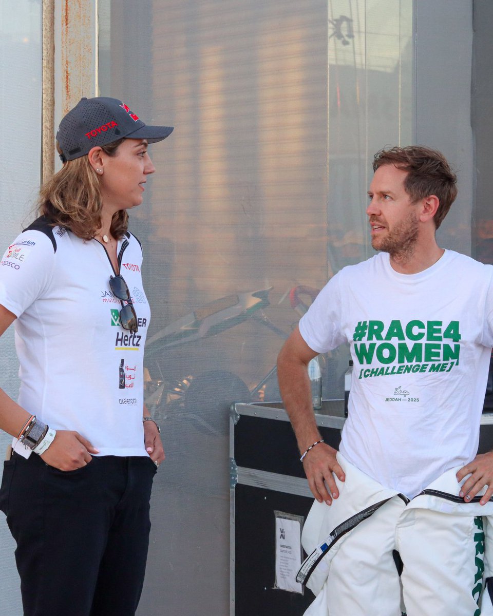Females in Motorsport tweet media