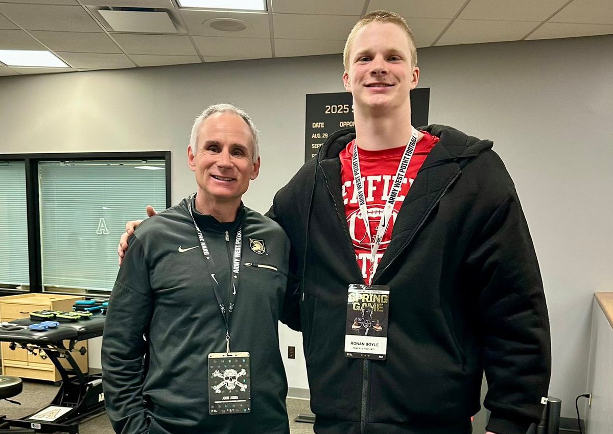 Two-Way Player Ronan Boyle high on the Black Knights  

"Come Inside GoBlackKnights.com For The Latest Dose Of #ArmyFootball Recruiting News, Analysis, Highlights &amp; Updates”  

bit.ly/4jbYmaV