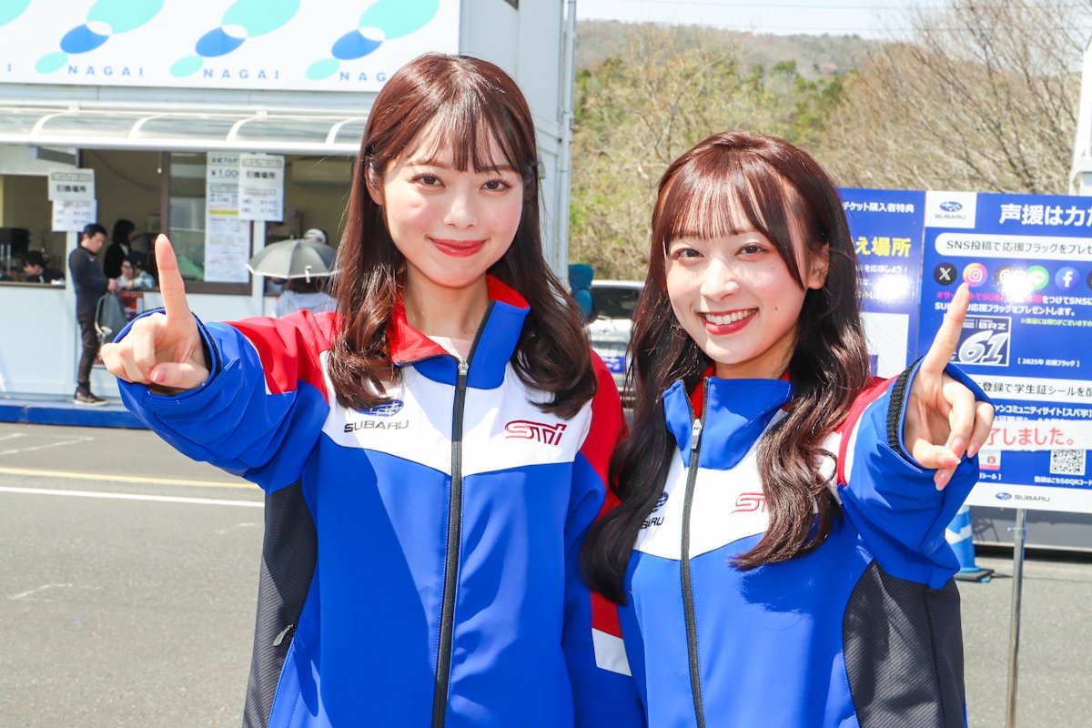 Bchan_'s tweet image. スーパーGT 開幕戦 岡山国際サーキット。 #SUBARUSTARS 、来ていました～ﾟ+.ヽ(≧▽≦)ﾉ.+ﾟ

毎度、写真📷️対応ありがとうございます。😊   寒い中、お疲れさまでした。
富士は誰が来るのかなぁ。🤭
 
#SUBARU
#STI
#サーキットでSUBARUを応援
#声援は力だ