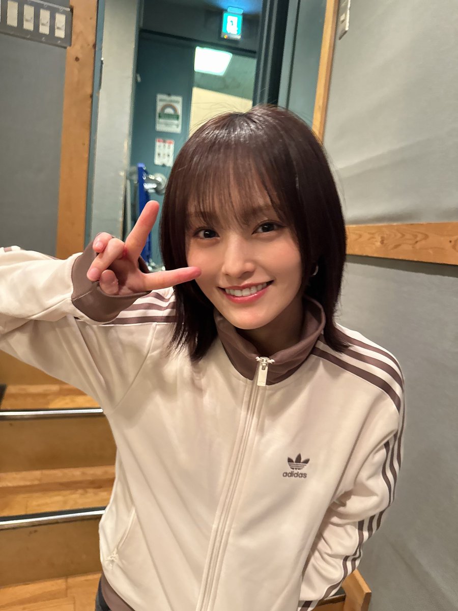 山本彩 tweet media