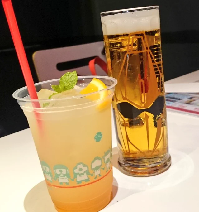 何だかんだ言ってますが私はシャア好きですし百式はツリーのてっぺんに付ける位愛してるよ... 