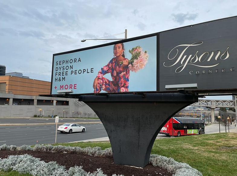 csi_graphics's tweet image. Monument signs are a great way to establish a professional and lasting presence for businesses, campuses, and real estate developments. These large-scale signs are durable, highly visible, and customizable.
csi2.com 
#MonumentSigns #BusinessBranding #BigImpact