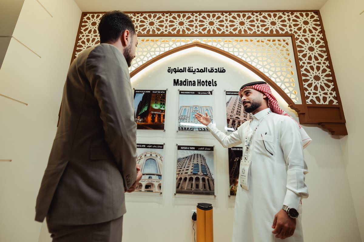 تبقّت 3 ساعات فقط على إسدال الستار عن فعاليات #منتدى_العمرة_والزيارة2025!

الأجواء ما زالت تنبض بالحيوية، والفرص التي  لا تزال متاحة لاكتشاف الابتكارات الرائدة وخوض تجارب اللقاءات الملهمة.

Just 3 hours left at #UZF2025!

The energy is still high and there’s so much to explore —