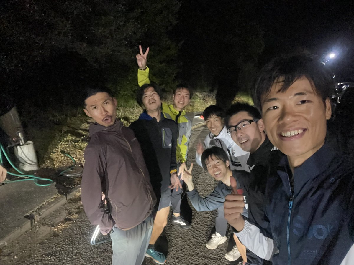 runnermaruko's tweet photo. ポイント練習終了‼️
(400+200)r200jog 5セット
今週から夏季メニュー💪
いつも通り全然付いていけませんでした🤣
最近平日がしんどい😓
まぁ無理しない程度に頑張ります💪
チームのメンバーに迷惑かけないくらいは走力付けないとね🤣
#CHRC https://t.co/NTizLTaVhe