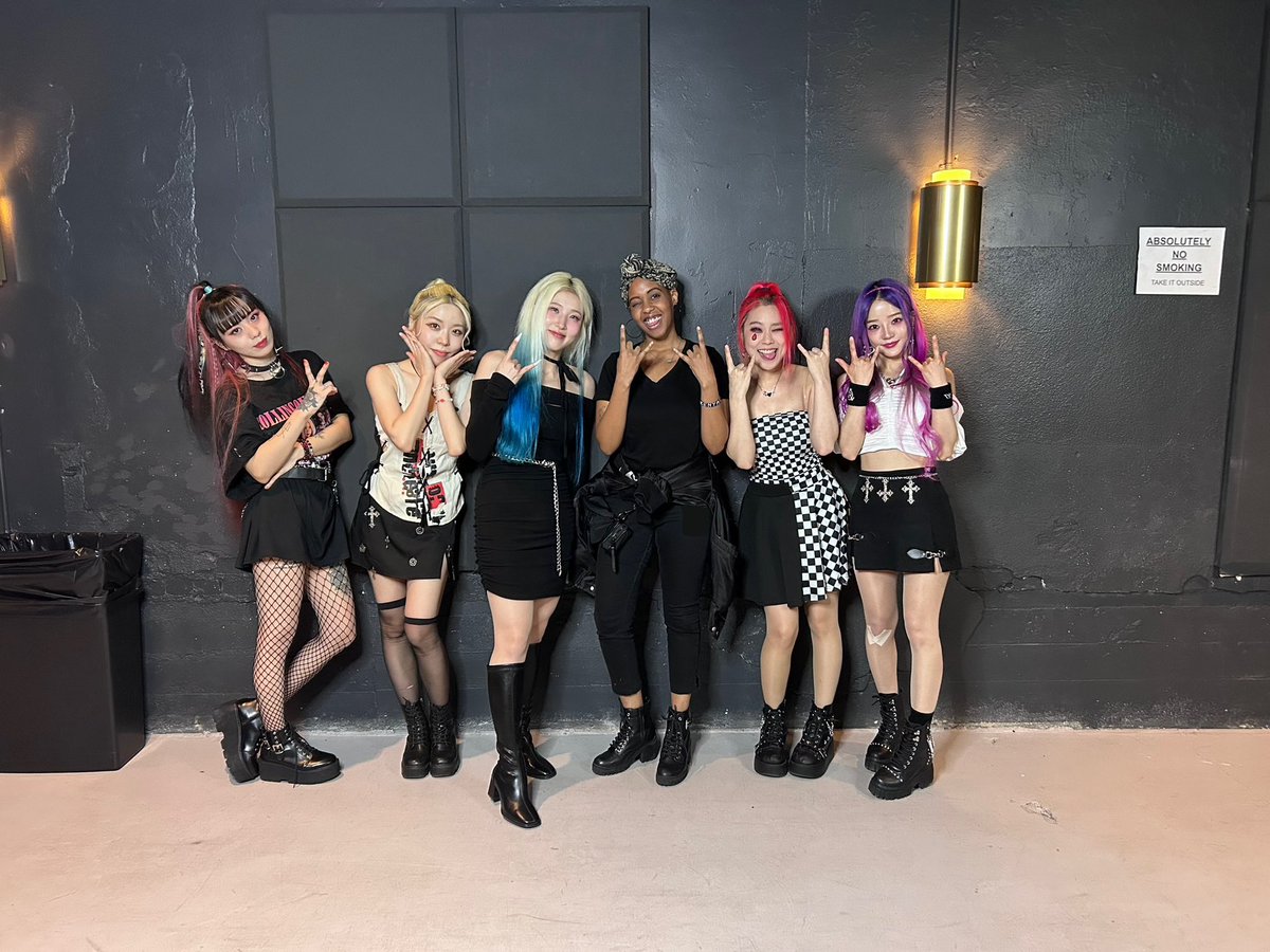 moohoolahoop's tweet image. Rolling Quartz ATE last night in Birmingham🔥🖤👏🏾😍 #rollingquartz #ROLLINGQUARTZxBirmigham #krock #kmusic