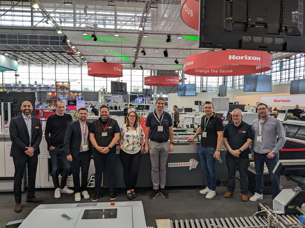 Micropress invested in the UK’s first Tecnau BookReady B3 dynamic cut-stack solution bit.ly/3xyYpei. Joint MD Rob Cross explains why: “We did look at alternatives on the market but we really liked the simplicity of the BookReady and the automation it offered.”