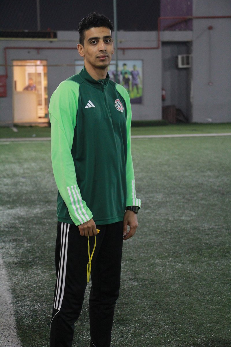 بين ما يميزك ويجعلك إستثنائياً بتجاربك وبصمتك و عملك ومنهجيتك وقدرتك على الإنجاز 💚❤️