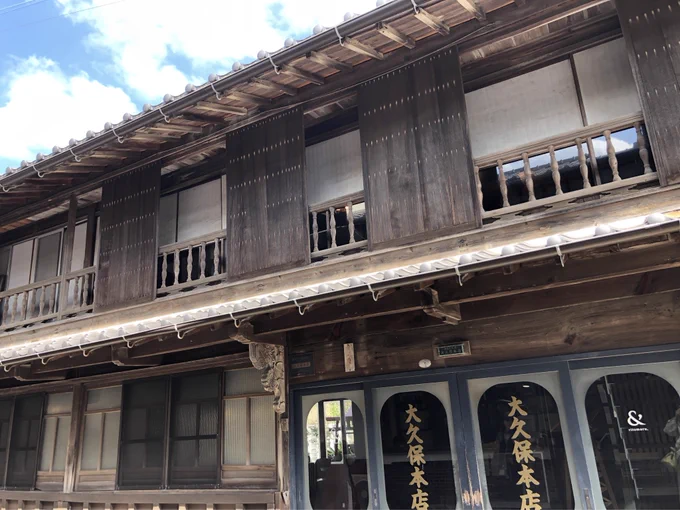 印象的だった古民家カフェ「りとまる」 ずっと行ってみたかったここがすごかった。あさイチだったけど牛カツバーガー食べて(ご飯バーガーもあり)お腹いっぱいでコーヒーも美味しかった。外観も内装もうっとりだ。 