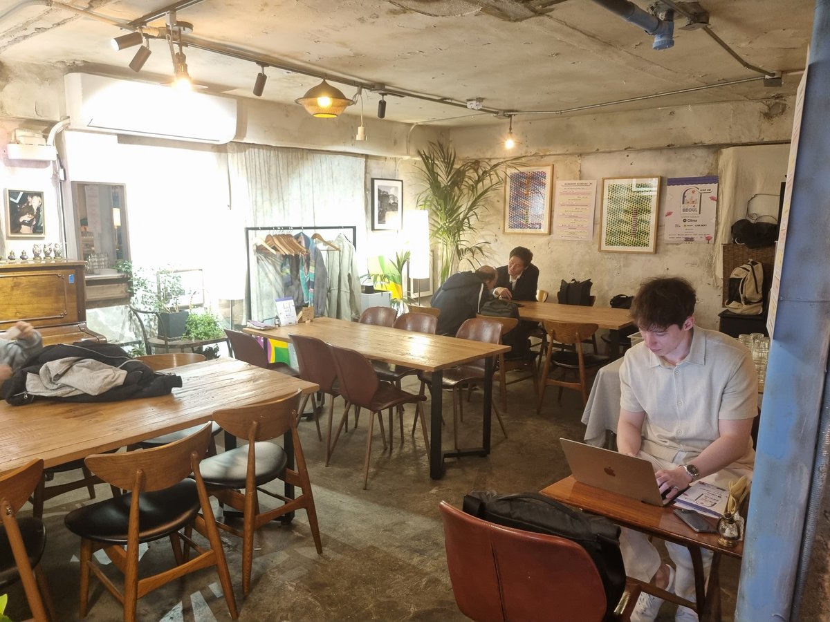 ljy0219134's tweet image. @EASYCONseoul #ETHSeoul #BuildAsia