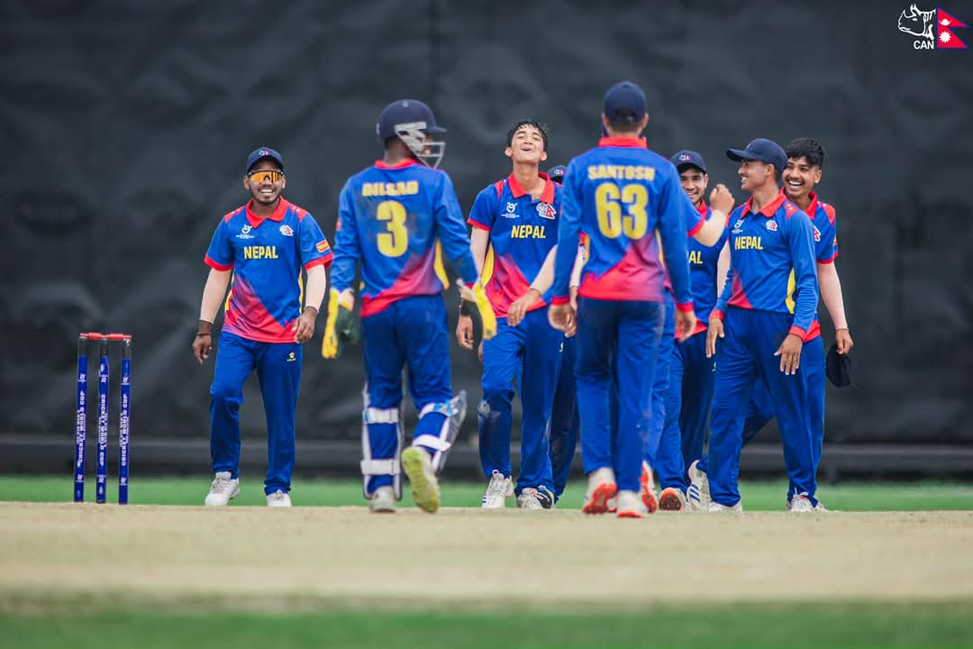 यु १९ विश्वकप छनोट : हङकङ लाई ९ विकेटले हराउदै नेपाल लगातरा तेस्रो खेलमा पनि बिजयी । नेपाल विश्वकपबाट मात्र एक कदम टाढा । 
#NepaliCricket