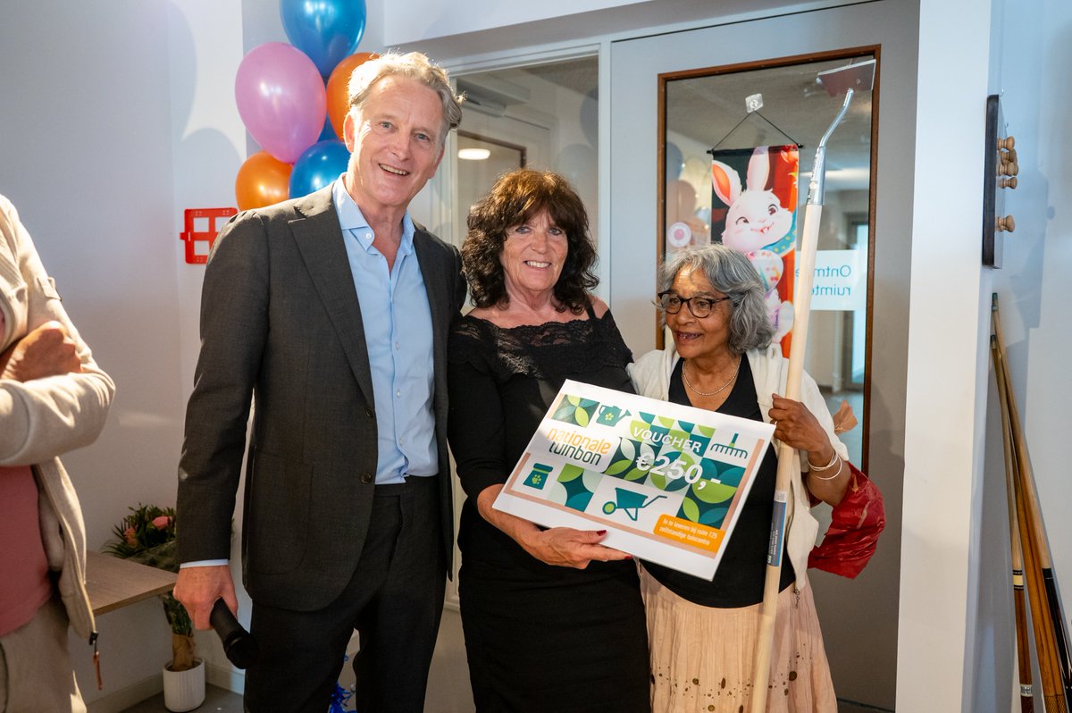 De Leytuin in #DenHaag is feestelijk geopend! 65 levensloopbestendige appartementen voor #senioren. Lees hier het hele bericht: bit.ly/3Rlqz2P