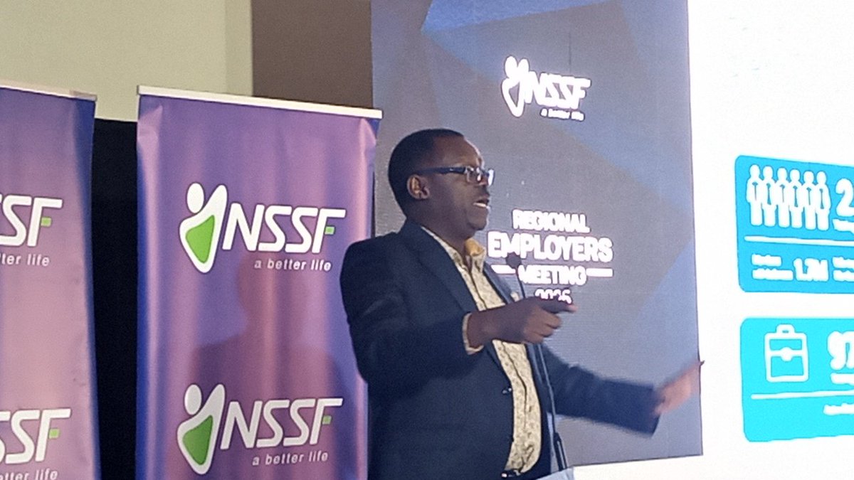 mryakani's tweet image. NSSF Managing Director Addressing during the Stakeholders&apos; meeting early today in Arua City; Uganda at tropical Suit Hotel. #NSSF #REDNET #Save #Aruacity