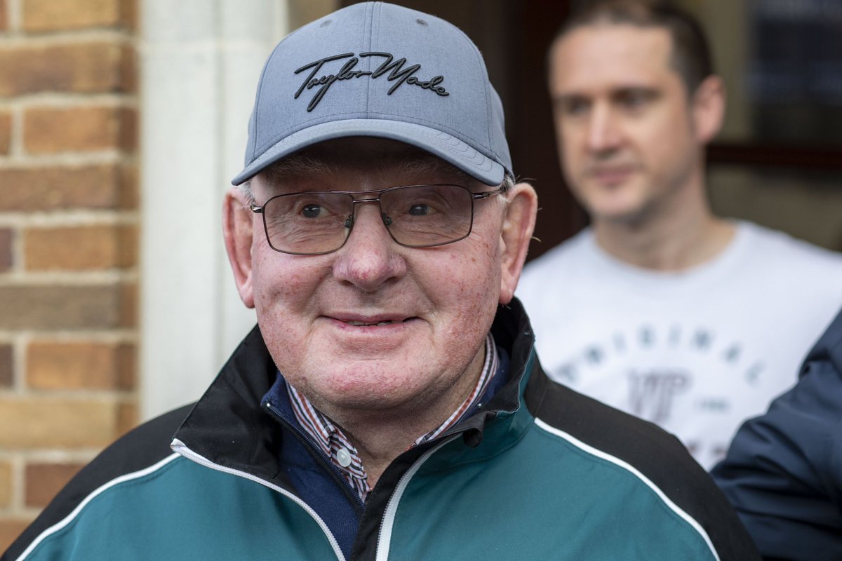 James Thomas (@jamesbthomas11) on Twitter photo The look of a man who’s just made a 2,350% return on investment….
Willie Browne might’ve been selling breezers since 1978 but I’m not sure he’s had many better days than seeing his €70,000 Acclamation colt set a <a href="/Tattersalls1766/">Tattersalls</a> Craven Sale record of 1,400,000gns. Some going. The look of a man who’s just made a 2,350% return on investment….
Willie Browne might’ve been selling breezers since 1978 but I’m not sure he’s had many better days than seeing his €70,000 Acclamation colt set a <a href="/Tattersalls1766/">Tattersalls</a> Craven Sale record of 1,400,000gns. Some going.