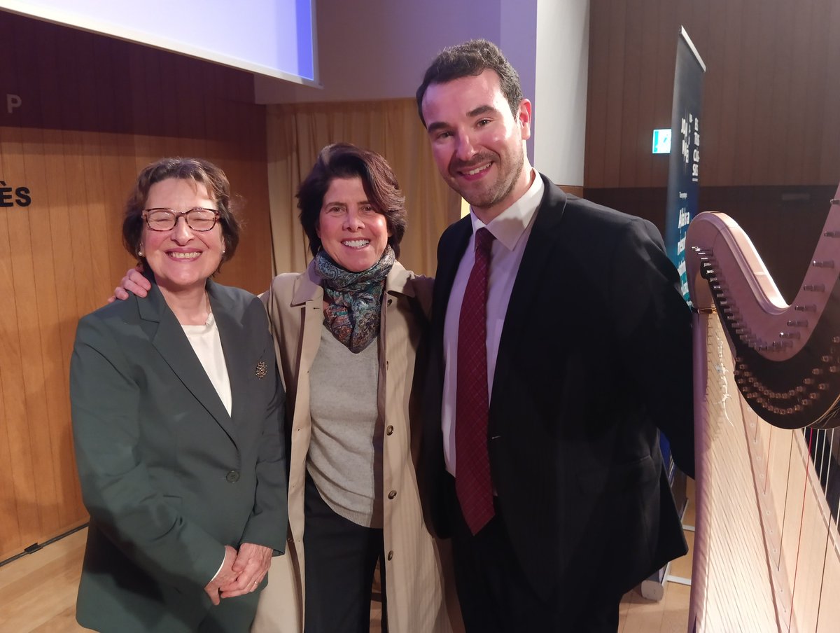 Extraordinari recital ahir de l'arpista <a href="/joseantdomene/">José Antonio Domené</a>  que ens va emocionar amb la seva interpretació d'obres de Lambert, Alfonso, Borràs, Pladevall, Brotons i Montsalvatge. Un projecte per posar en valor el repertori per a arpa escrit pels nostres compositors.
#elsteusclàssics