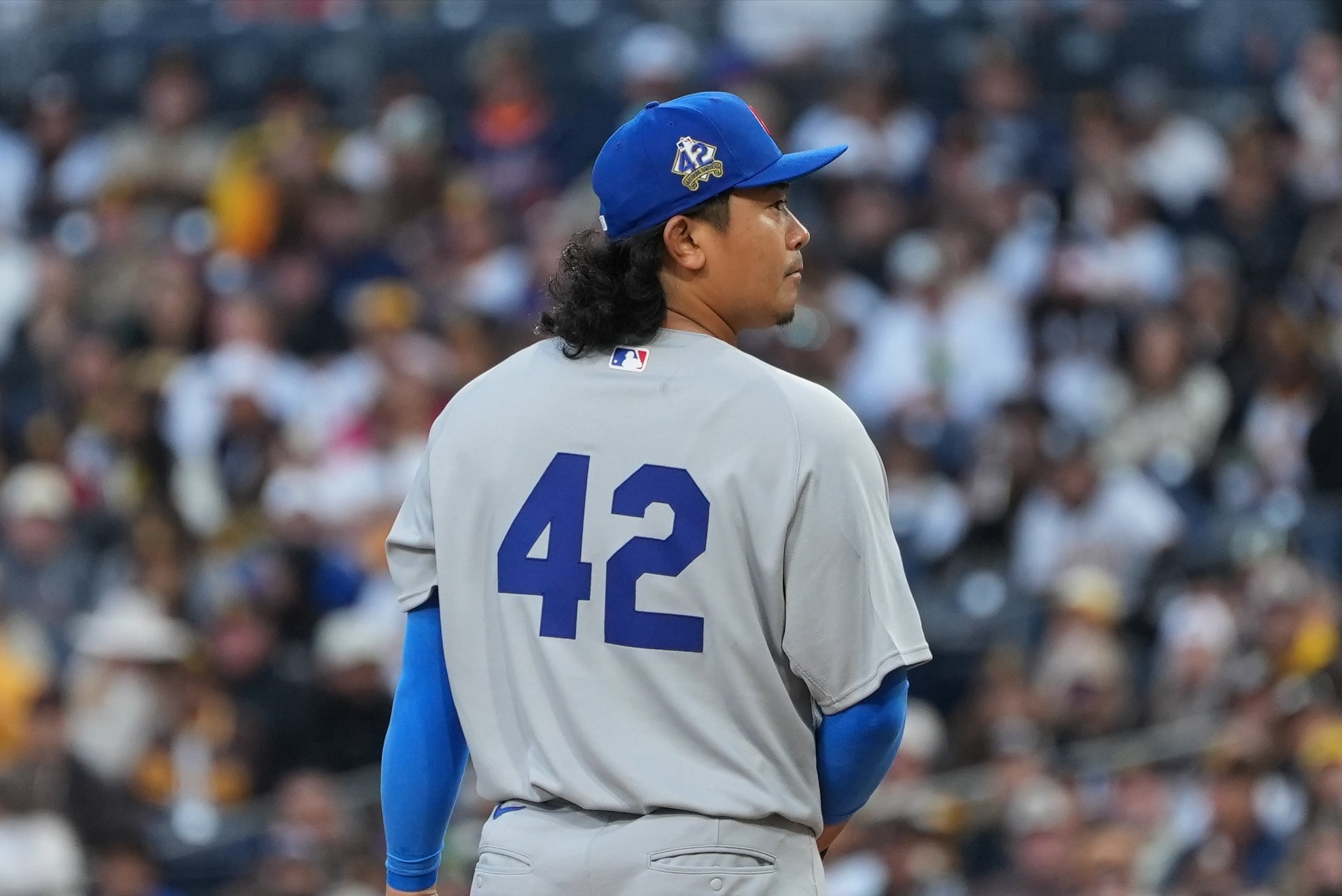 新品未開封 ドジャース ジャッキー・ロビンソンデー 【記念ジャージ42】 新品 MLB LAドジャース ジャッキーロビンソン レプリカ