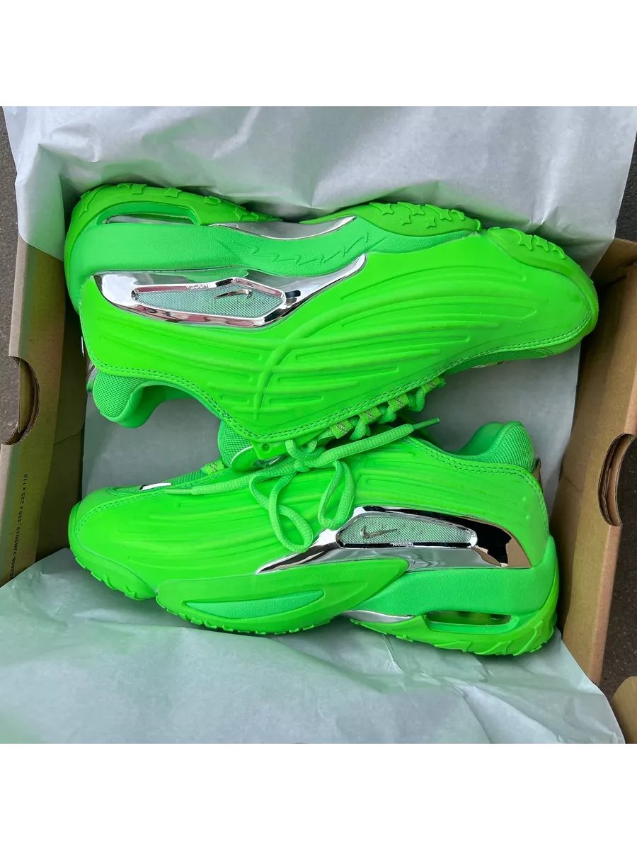 ProsperTabwa's tweet photo. Nike Nocta Hot step 2
$55
Info contact 0733967738 https://t.co/t5OFF0mdxk