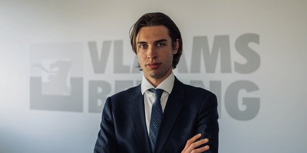 Laten we Vlaanderen weer Vlaams maken. <a href="/vlbelang/">Vlaams Belang</a> 🫡🦁

Let's make Flanders Flemish again. <a href="/vlbelang/">Vlaams Belang</a> 🫡🦁