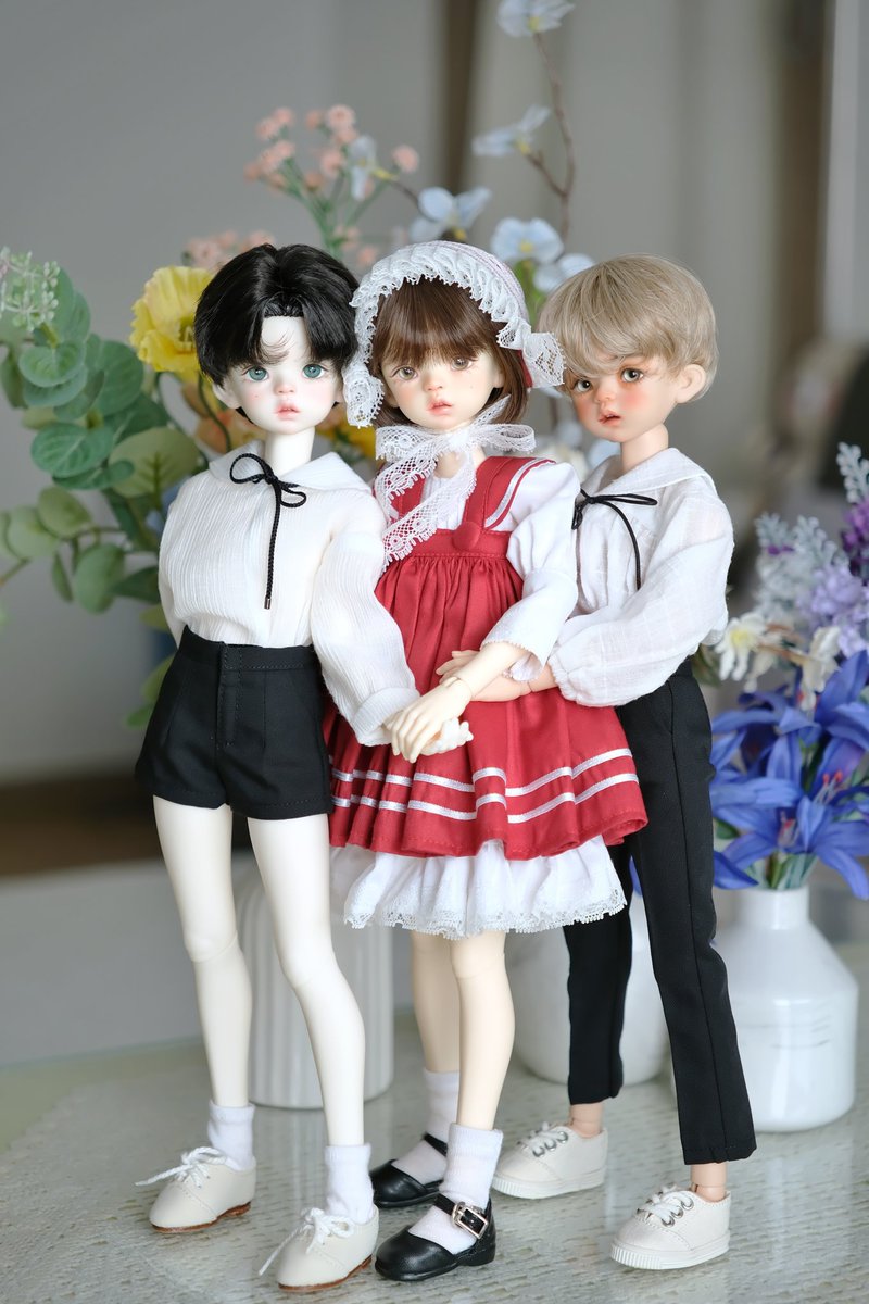 벚꽃은 많이 졌지만, 라일락도 데이지도 반가운  하루 🌼