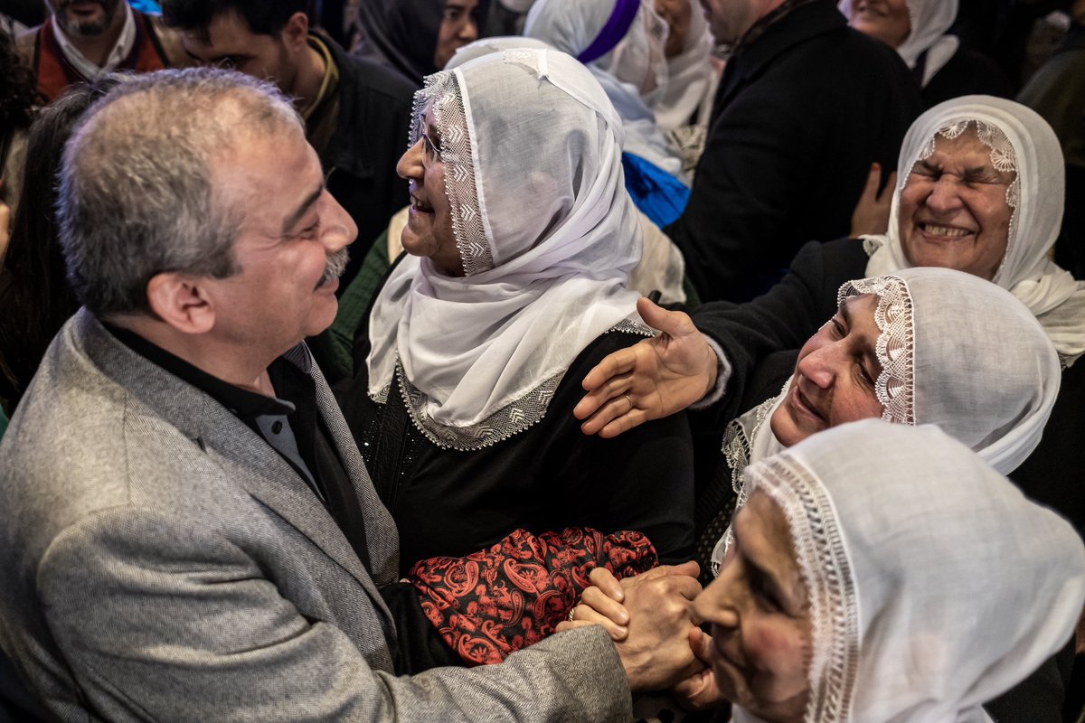 “Barış gelmeden ölmeyeceğim” sözüne bağlı kalıp tekrardan aramıza dönmen dileğiyle… ☀️
