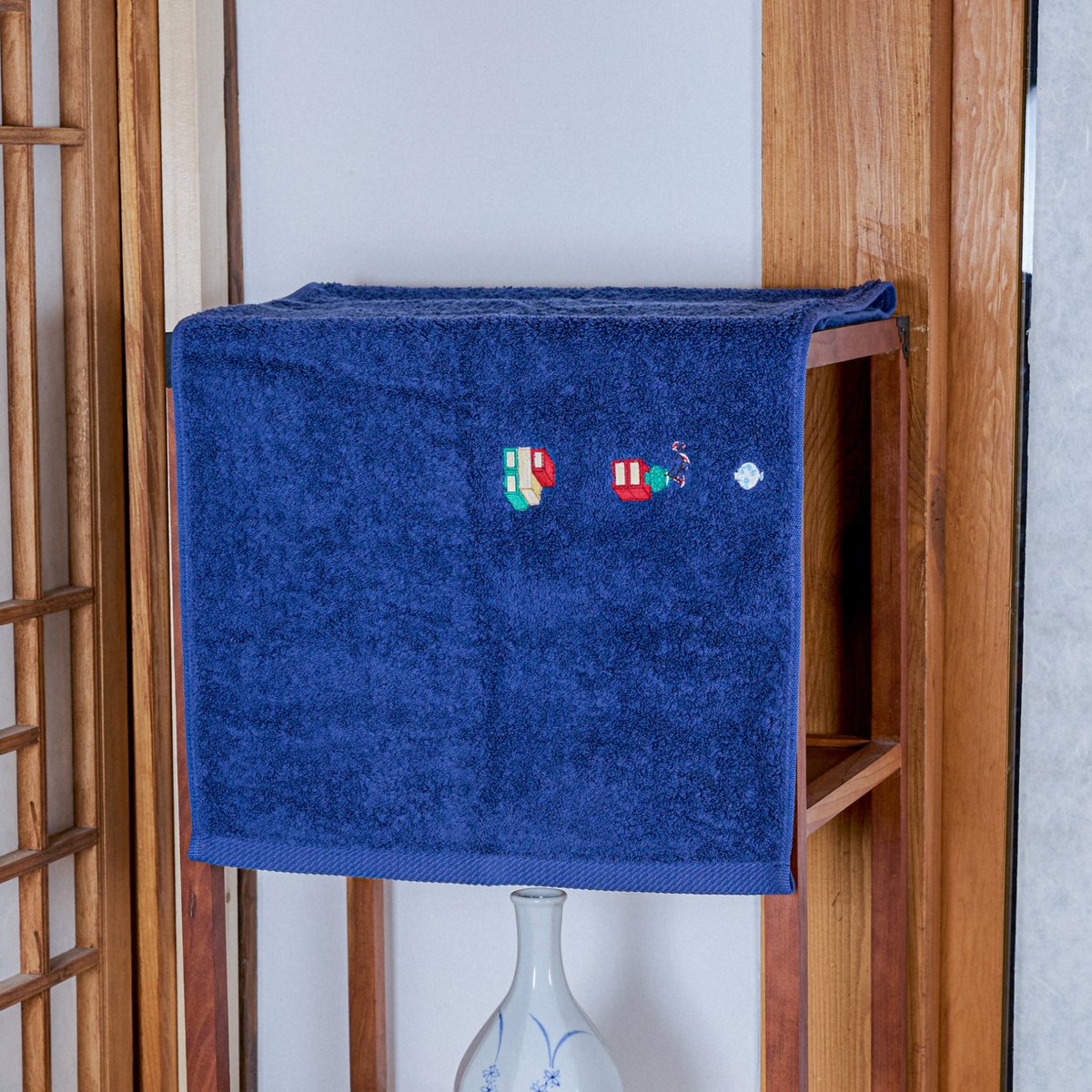 <책가도 수건세트> 펀딩 오픈 기념 RT이벤트

세종여권케이스 5억 펀딩 이후로
7년만에 만든 ‘조선의 팁을 훔치다’ 책가도 수건세트
텀블벅 펀딩이 드디어 시작 됐습니다!

펀딩 링크 : tumblbug.com/iamatong1

펀딩 오픈 기념 ! 본 게시글 RT하면
스벅 아이스 아메리카노(5명)를 드립니다.
많은