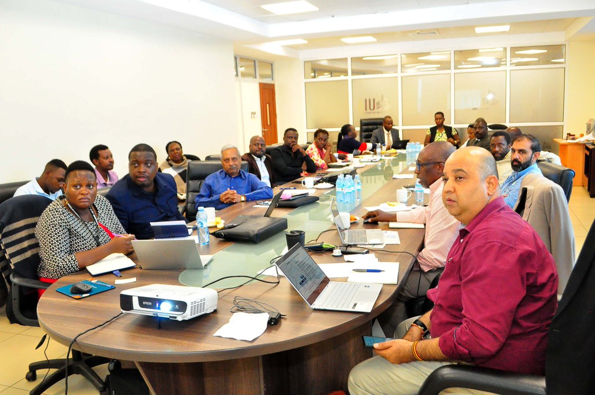 The Technical Working Group for the Presidential Investment Round Table held key deliberations focused on advancing Uganda’s mining sector  ⛏️🇺🇬

As the Uganda Chamber of Energy and Minerals (UCEM) we proudly hold the Vice Chairperson position on this influential team driving
