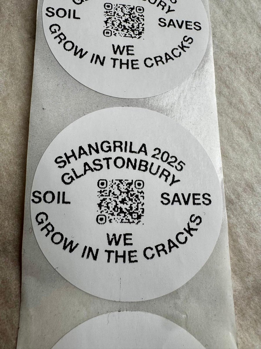 Glastonbury Festival tweet media