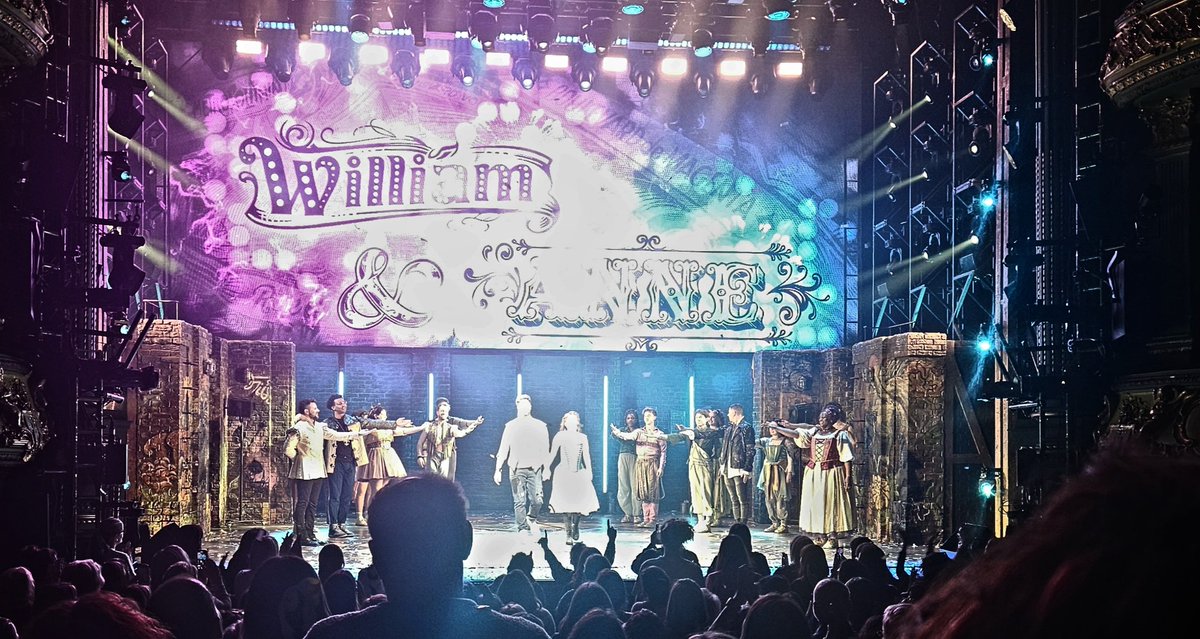 Also Kyle Cox &amp; Jordan Broatch as Francois &amp; May 👏👏👏  Lovely to see Lee Latchford Evans for first time also, as Lance. 
We sang, danced, applauded &amp; cheered on the brilliant talent on stage
Well done to everyone on &amp; off stage plus the musicians on a fabulous feelgood show