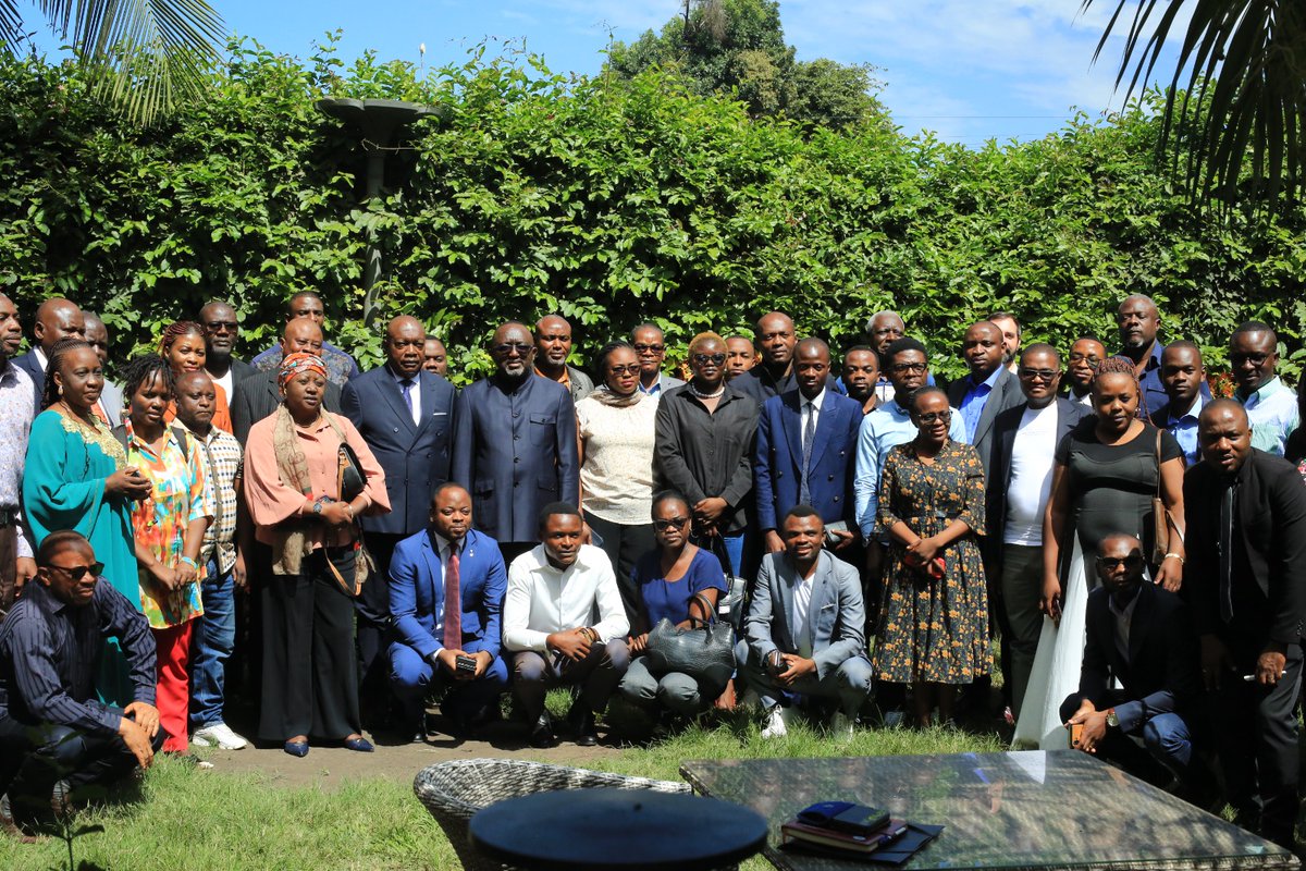 📊 #Lubumbashi | 15–16 avril 2025
L’<a href="/itierdc/">ITIE-RDC</a> organise un Atelier multipartite pour analyser la collecte des données du rapport sur l’évaluation du FOMIN vs recettes des Divisions des Mines.
💼 Financé par le <a href="/COREF_RDC/">COREF_RDC/Ministère des finances</a> | Projet #ENCORE