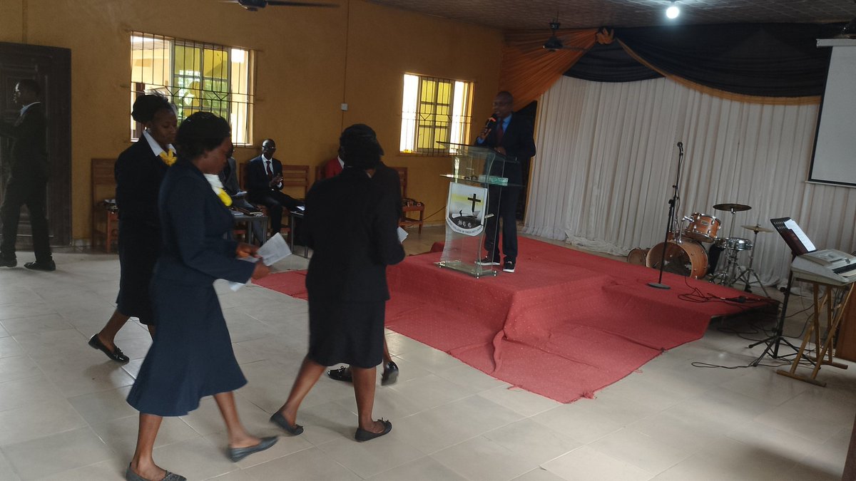 BLagos97096's tweet photo. In the spirit of the season. The college Easter Cantata is on going. https://t.co/IpgcUII9Oy