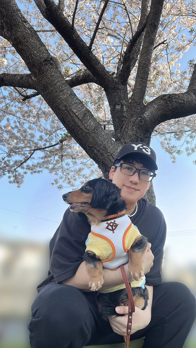 Shunsuke_Todo's tweet photo. 今年も誕生日を迎えました。

良いお知らせを増やしていけるよう、
目の前の仕事に全力で取り組みたいです。

あともう少し痩せたい。
ダイエットはまだまだ継続。

いつもお世話になっている皆様、ありがとうございます。
今後ともどうぞ宜しくお願いいたします。 https://t.co/AmoTwFHTMK