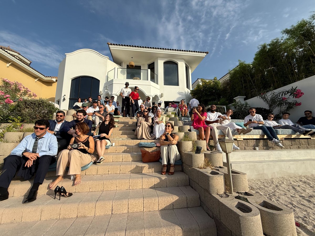 From building systems with Bill Gates to revolutionizing secure messaging &amp; now decentralizing cloud infrastructure. 

Incredible insights at #FrenchTechUAE's Tech on the Beach #8 with Hivenet founder <a href="/DavidGurle/">David Gurle</a> and <a href="/stephaneboukris/">Stéphane Boukris</a> 👇