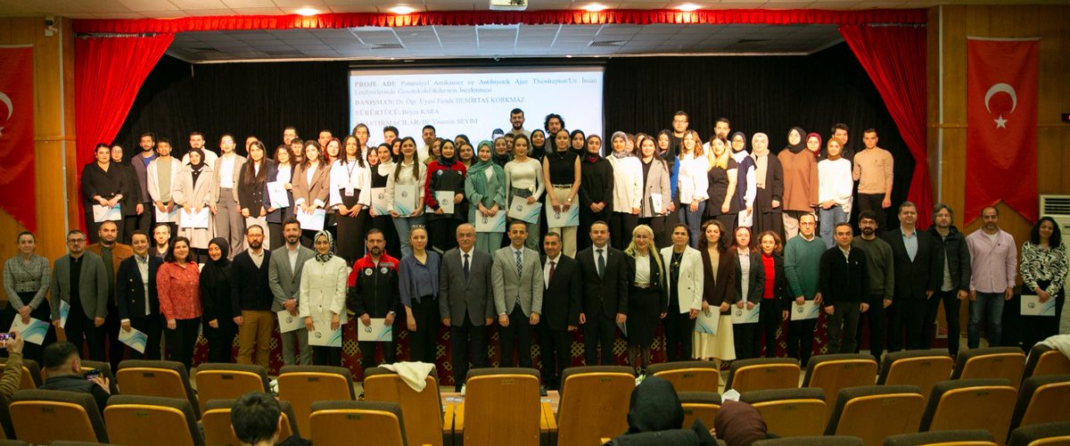 gru_pdo's tweet photo. Proje Günleri Etkinliği Kapsamında TÜBİTAK 2209 2024/ 1 Dönem Destek Almaya Hak Kazan Projeler için Teşekkür Belgesi Takdim Töreni Gerçekleştirildi.
Hocalarımızı ve öğrencilerimizi tebrik eder, başarılarının devamını dileriz. #giresun #giresunüniversitesi #tübitak #proje https://t.co/FqQJFJysCF