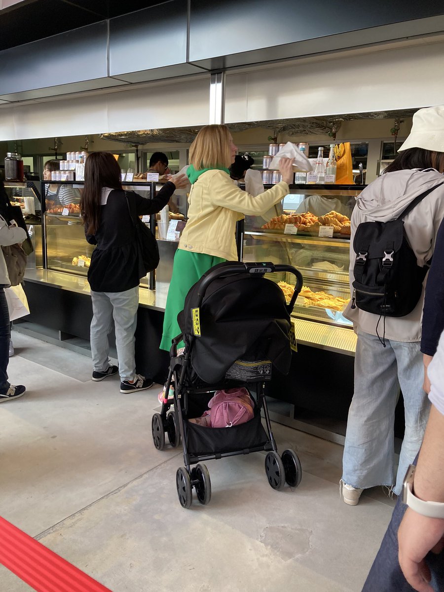 今日の午後の大阪・関西万博のフランス館は、予約なしで待ち時間が20分