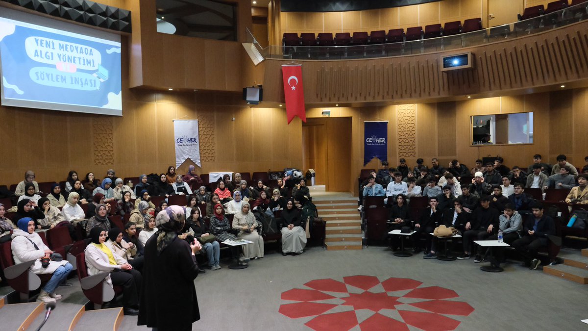 Yeni Medyada Algı Yönetimi ve Söylem İnşası programını <a href="/GencEnsarGM/">Genç Ensar</a> ile gerçekleştirdik.