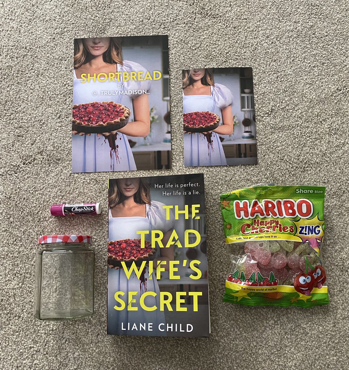 Dee (@_chapter1_page1) on Twitter photo Huge thanks to <a href="/Matineegirl/">Nina Pottell</a> & <a href="/HQstories/">HQ Stories</a> for my amazing giveaway prize! π€©
#TheTradWifesSecret by Liane Child, out 22/5/25.
#bookx #BookTwitter Huge thanks to <a href="/Matineegirl/">Nina Pottell</a> & <a href="/HQstories/">HQ Stories</a> for my amazing giveaway prize! π€©
#TheTradWifesSecret by Liane Child, out 22/5/25.
#bookx #BookTwitter