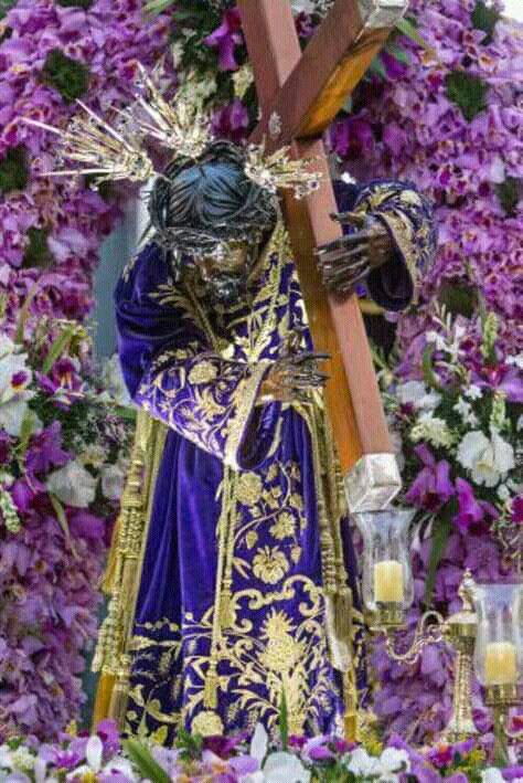 desiderioi's tweet photo. El Nazareno de San Pablo iglesia Santa Teresa Caracas Venezuela https://t.co/luVTlFH48t
