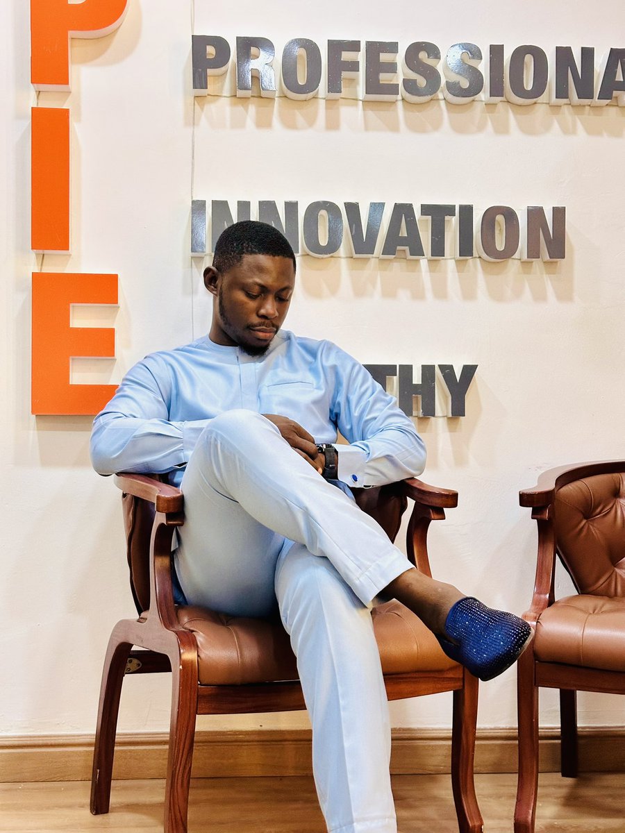 Olubori Paul (@olubori33) on Twitter photo Earlier this morning I was on the money talk show with lagos talk fm <a href="/lagostalks913/">Lagos Talks</a> hosted by <a href="/nairametrics/">Nairametrics</a>
I shattered some tables and spoke against the laziness and gullibility of some Nigerians especially as regards Ponzi schemes and even trading
It’s a painful thing to Earlier this morning I was on the money talk show with lagos talk fm <a href="/lagostalks913/">Lagos Talks</a> hosted by <a href="/nairametrics/">Nairametrics</a>
I shattered some tables and spoke against the laziness and gullibility of some Nigerians especially as regards Ponzi schemes and even trading
It’s a painful thing to
