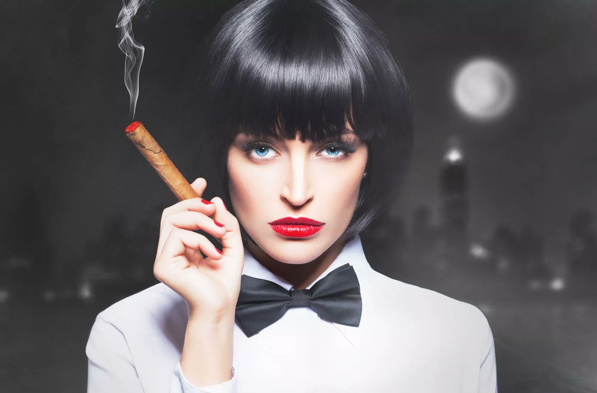 Darkest Female Secrets that NO woman wants you to know.

•They’ll deny it.
•They’ll call it “toxic.”
•But deep down... they know it’s true.

Let’s dive into the dark female psychology most men are NEVER told:

A brutally honest thread🧵