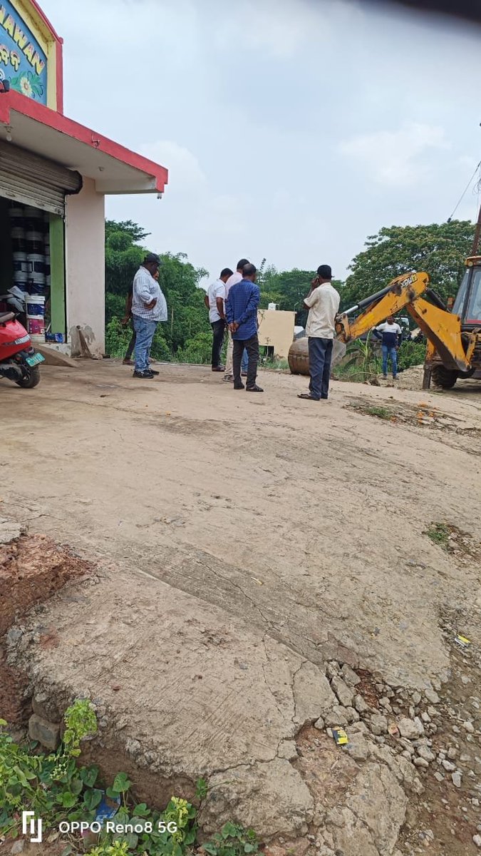 Eviction carried out on unauthorised constructions from Nathapur to kalyanpur. 
<a href="/rdmodisha/">Revenue & DM Department, Government of Odisha</a> <a href="/CMO_Odisha/">CMO Odisha</a> <a href="/sureshkpujari/">Suresh Pujari</a> <a href="/AprajitaSarangi/">Aparajita Sarangi, MP,( Lok Sabha) Bhubaneswar</a> <a href="/DMKhordha/">District Magistrate Khordha</a>