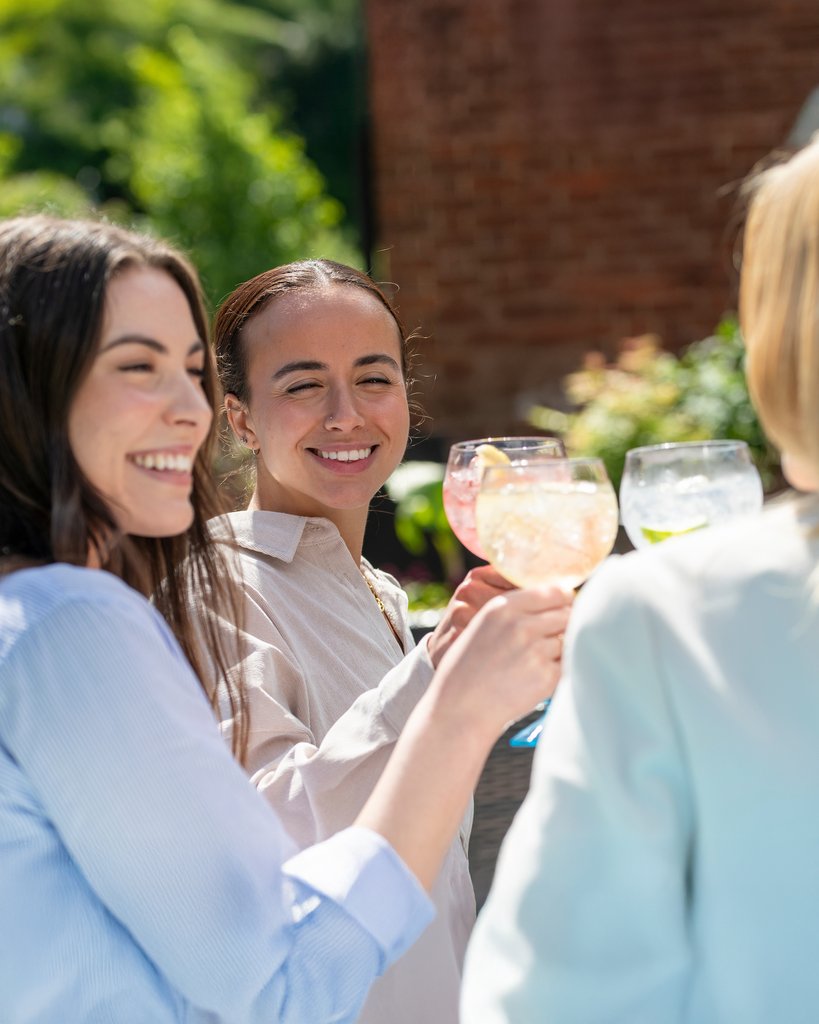 What are your Bank Holiday plans? If they don't involve a trip to the Bombay Sapphire Distillery, you're missing out! 😉 We're open from tomorrow through to Monday, make sure you stop by.