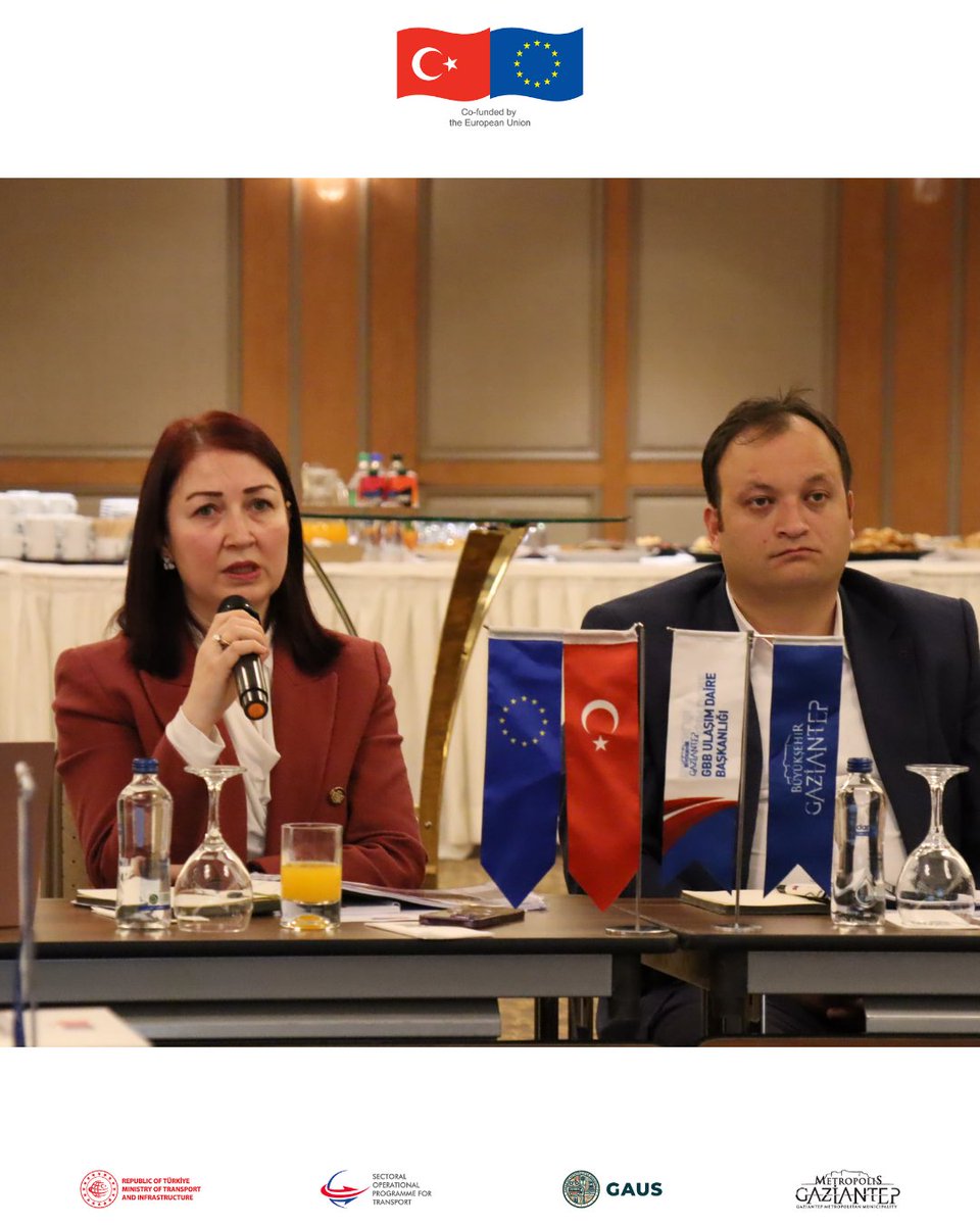 GausProjesi's tweet photo. GAUS Projesi Yönlendirme Komitesi Toplantısı, gerçekleştirildi. Toplantıya, Ulaştırma ve Altyapı Bakanlığı AB Yatırımları Dairesi Başkanı Dr. Tijen İğci ve GBB Ulaşım Daire Başkanı Abdullah Özdal liderlik etti.  @euinturkiye @uabakanligi @gaziantepbeld @ulasimgbb @ulastirmausop https://t.co/fcsIQBx8UX