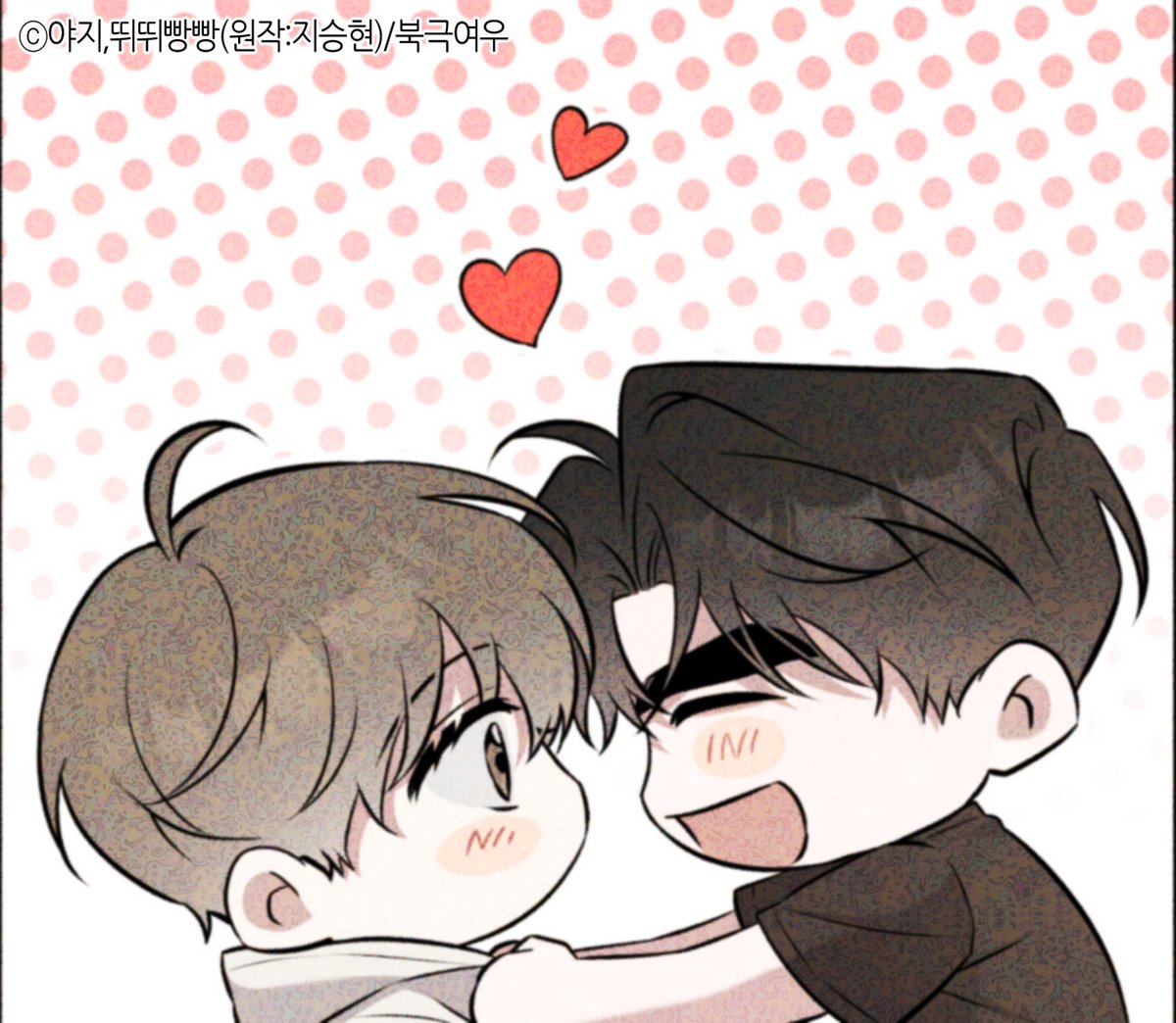 <볼보이 택틱스> 37화 (완전판, 개정판) 🅄🄿 🏀

남들에게 말할 수 없는 ‘특별한 연애’.
지원이는 정우만을 위한 
둘만의 비밀 메시지를 업로드 한다.💌

“우리가 정말로 특별한 연애를 하는 것 같아.”

리디 :
완전판 ▶ ridibooks.com/books/24040147…
개정판 ▶ ridibooks.com/books/24040225…