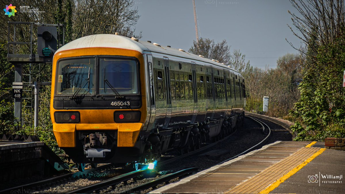 WilliamJL Photography (@williamjlphoto) on Twitter photo What's better than a class 465?
A 465 with sparks! 🥵🔥😎
#WilliamjlPhotography <a href="/Se_Railway/">Southeastern</a>
flic.kr/p/2qXME89 What's better than a class 465?
A 465 with sparks! 🥵🔥😎
#WilliamjlPhotography <a href="/Se_Railway/">Southeastern</a>
flic.kr/p/2qXME89