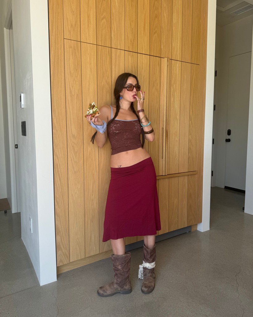 Mila in the redum top 🎀