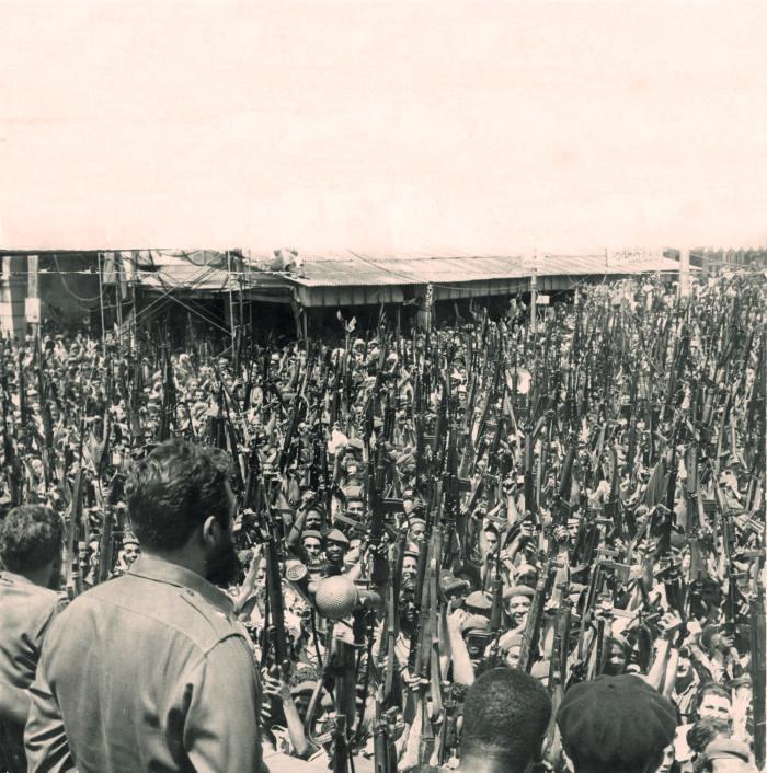 […] Porque lo que no pueden perdonarnos los imperialistas es que estemos aquí, lo que no pueden perdonarnos los imperialistas es la dignidad, la entereza, el valor, la firmeza ideológica, el espíritu de sacrificio y el espíritu revolucionario del pueblo de Cuba[…]