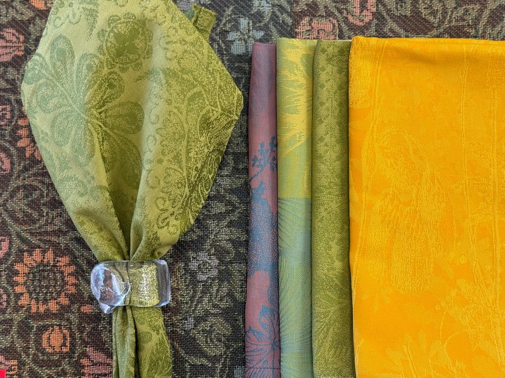 Get the look by pairing Sabre Paris flatware and Garnier Thiebaut napkins with Chilewich x MET placemats. This combination of vibrant, elegant designs and classic American textile inspiration creates a sophisticated, cohesive table setting.