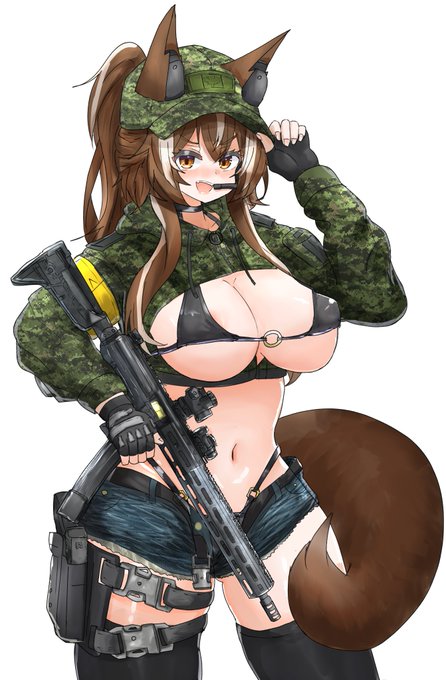 ちょっとした差分です!
Callistoちゃんかわいい!
ムチムチ武装けもみみ最高! 