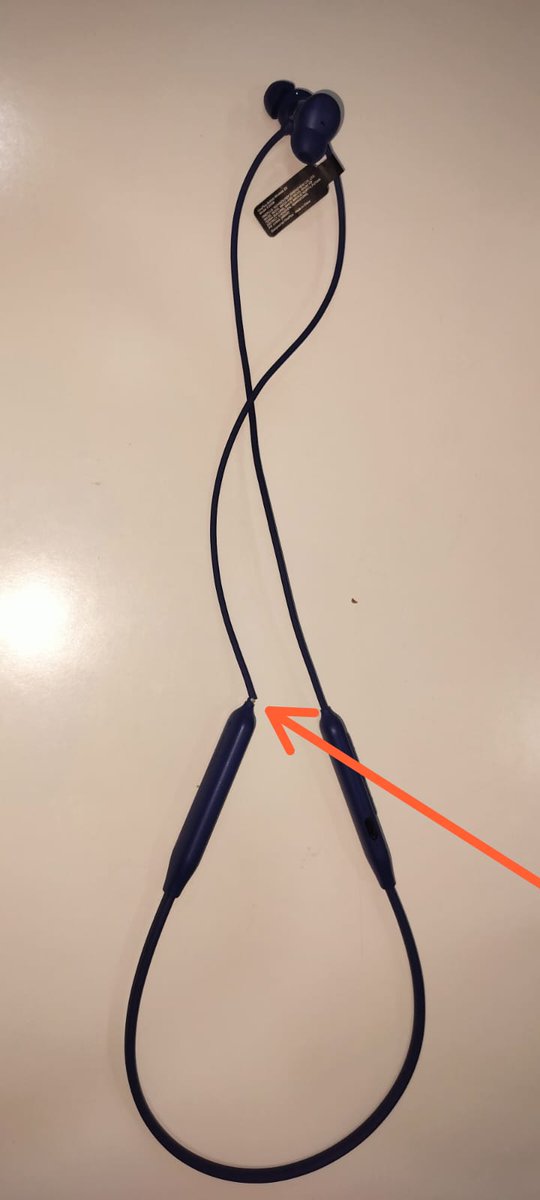 Padidalaraja's tweet image. @OnePlus_USA 
Bought OnePlus Bullets Z2 Bluetooth Wireless on 10-03-2025, and the wire broke by 06-04-2025.
Just under a month of use — and it's already damaged.
Very poor quality. Totally disappointed.
#OnePlus #BulletsZ2 #BadQuality