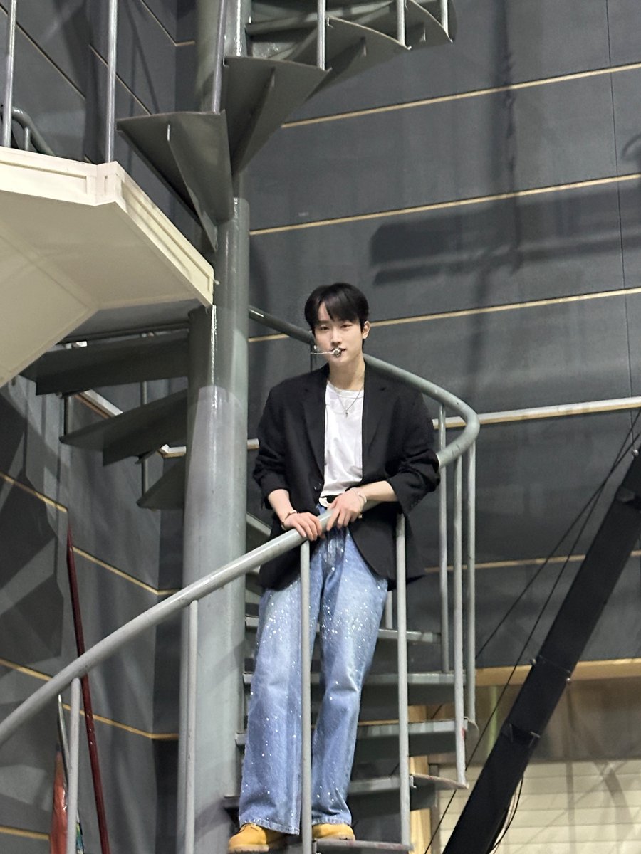 TPST_twt's tweet photo. [#태래] 우리 보녀기 생일 축하해~❤️🫶⭐️🎉
올해도 행복하게 보내자 🎊
감기 조심~🍀🍀🍀 https://t.co/pMfynQNF9z