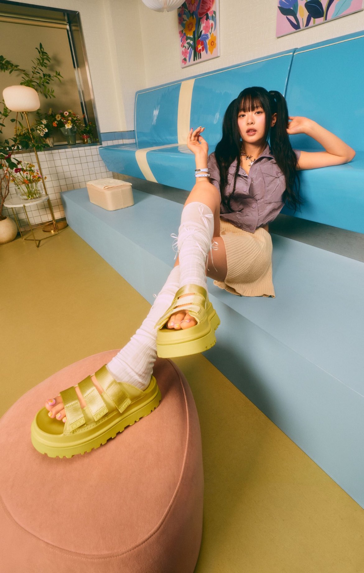 大人気♪♪【アグ】GoldenGlow Slide オールジェンダー UGG®︎の大人気サンダルGoldenGlowがオールジェンダーのスライド